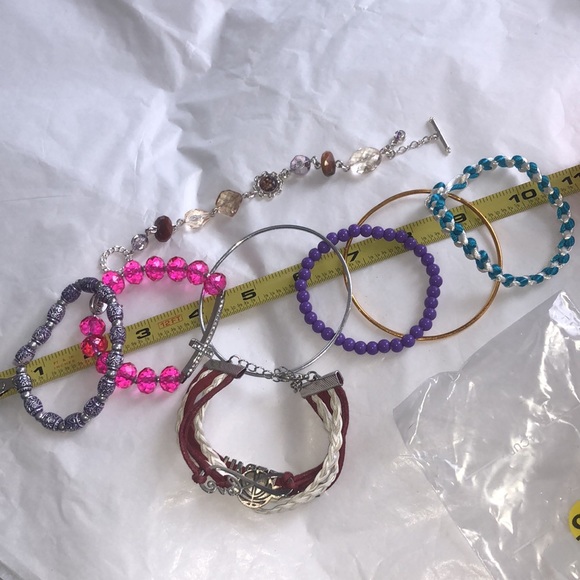 3/$15 9pc bracelet bangles multi color basketball - Picture 6 of 7